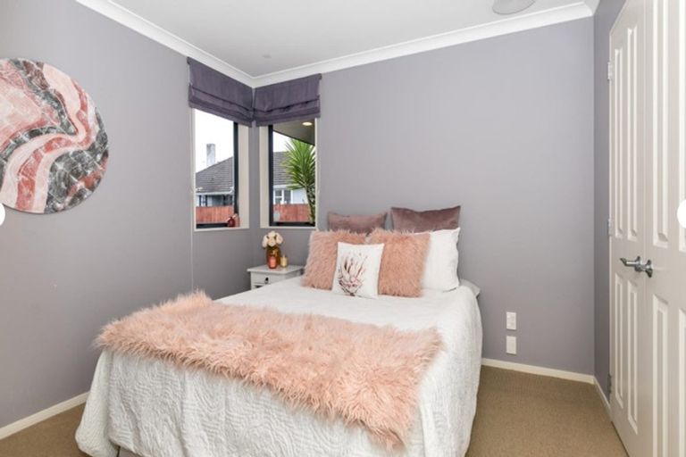 Photo of property in 1042a Heaphy Terrace, Fairfield, Hamilton, 3214