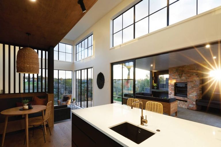 Photo of property in 1902 River Road, Flagstaff, Hamilton, 3210