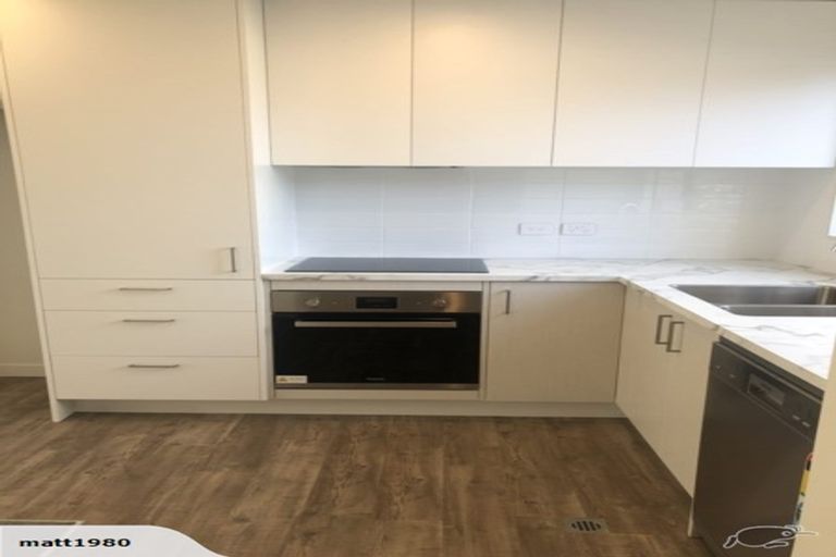 Photo of property in 2/124 Britomart Street, Berhampore, Wellington, 6023