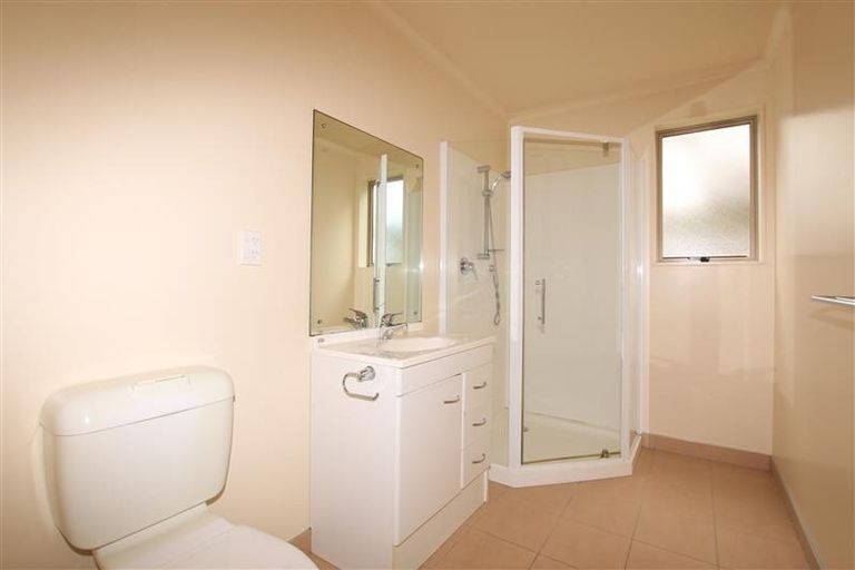 Photo of property in 64 Aberley Road, Schnapper Rock, Auckland, 0632