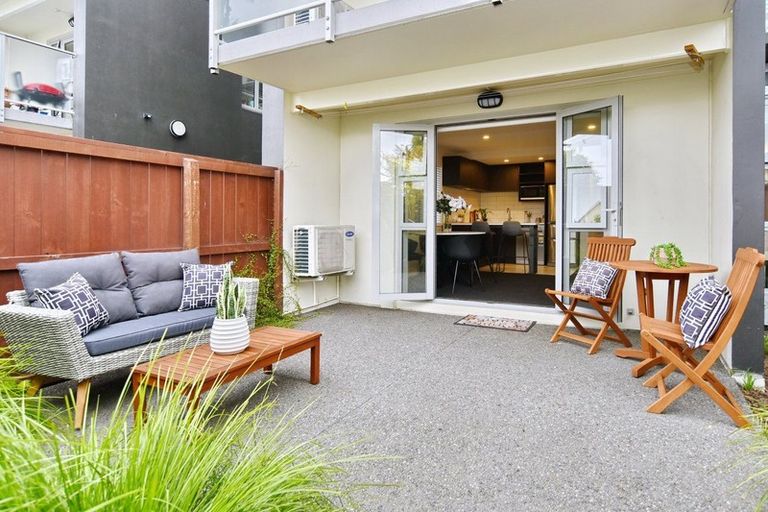 Photo of property in 2/136 Salisbury Street, Christchurch Central, Christchurch, 8013