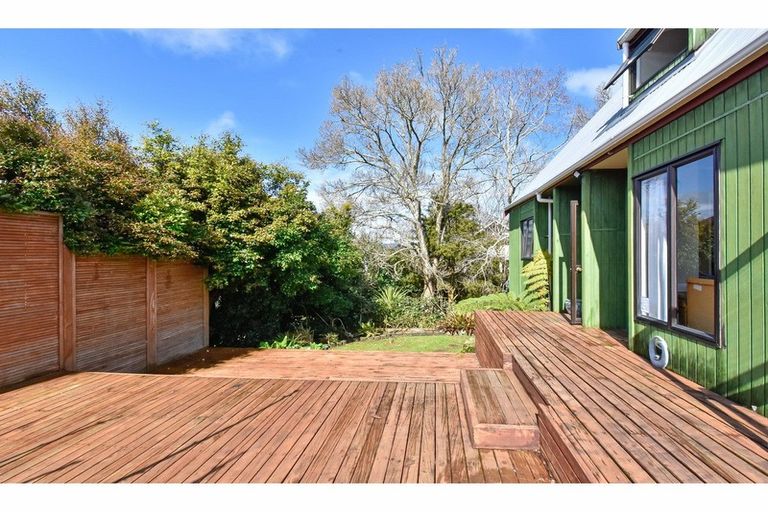 Photo of property in 2/10 Mcinnes Road, Weymouth, Auckland, 2103