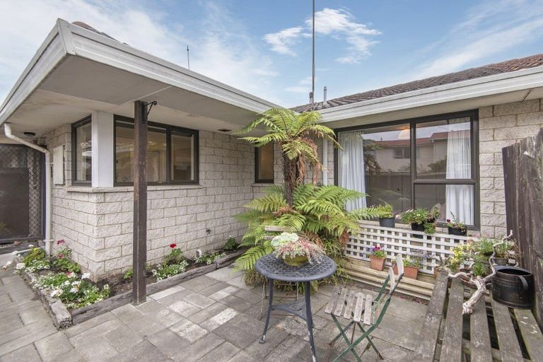 Photo of property in 2/20 Hillmorton Street, Hillmorton, Christchurch, 8024