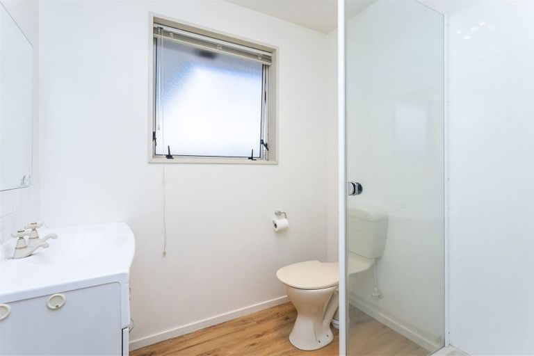 Photo of property in 433b Mairehau Road, Parklands, Christchurch, 8083