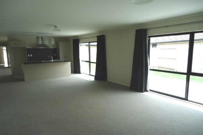 Photo of property in 58 Aquila Crescent, Rototuna North, Hamilton, 3210