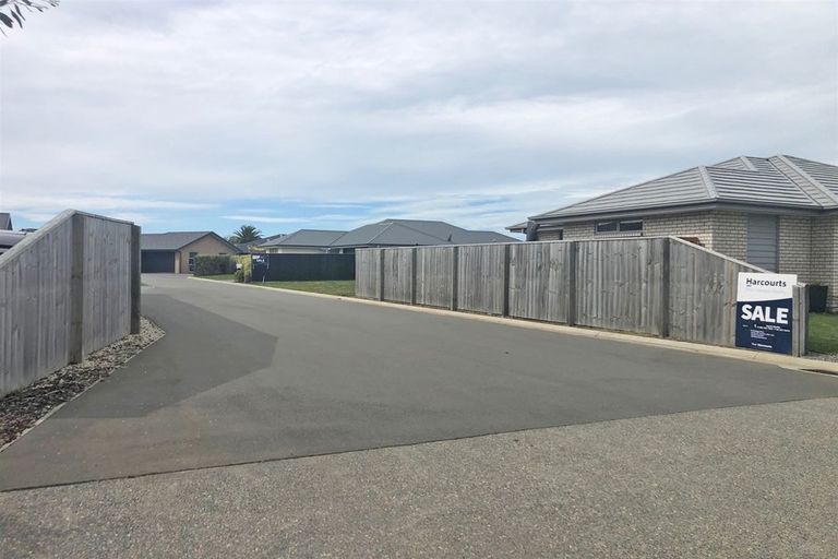 Photo of property in 5e Ballinger Place, Kaiapoi, 7630