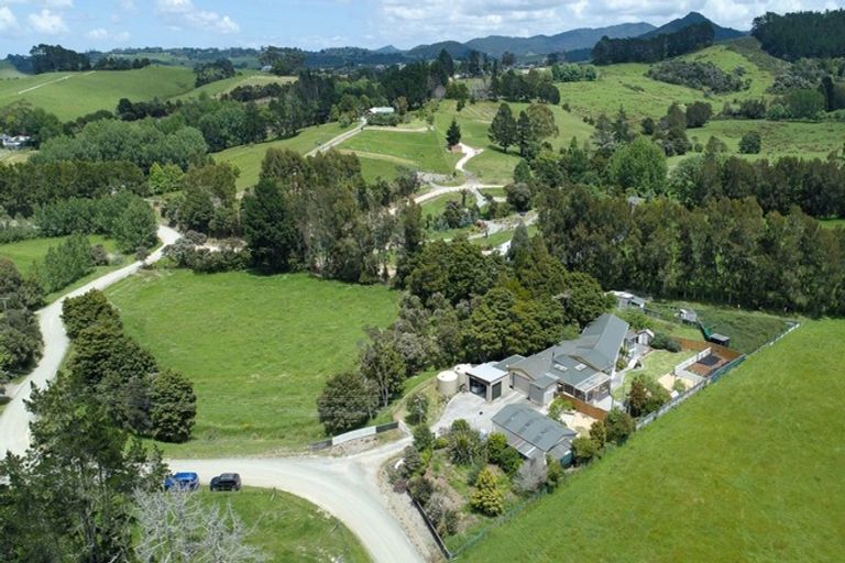 Photo of property in 21 Echo Valley Road, Mangawhai, Kaiwaka, 0573