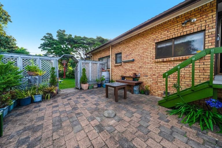 Photo of property in 90 Motatau Road, Papatoetoe, Auckland, 2025
