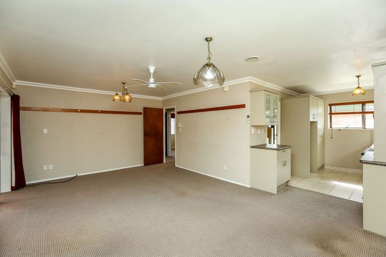 Photo of property in 4/6 Holsworthy Road, Lower Vogeltown, New Plymouth, 4310