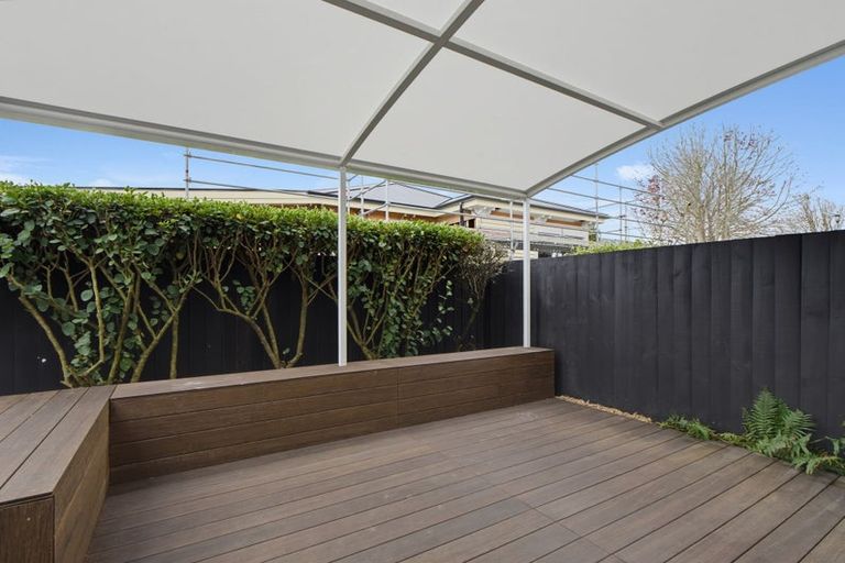Photo of property in 3/24 Eversleigh Street, St Albans, Christchurch, 8014