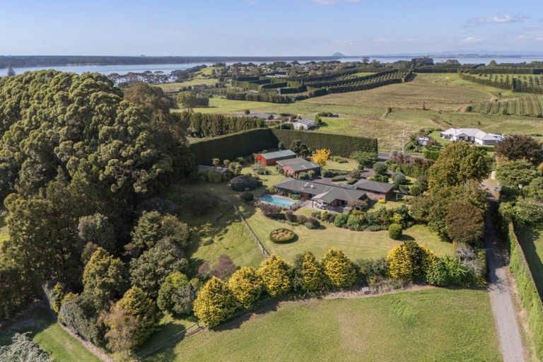 Photo of property in 215 Ongare Point Road, Tahawai, 3170