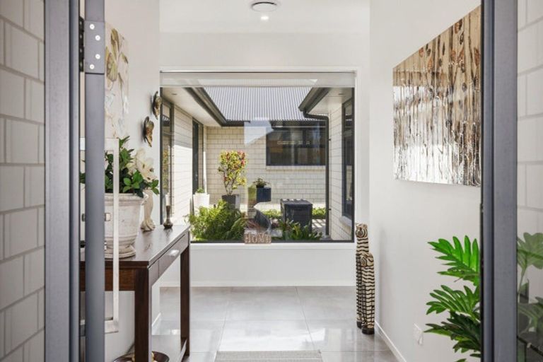 Photo of property in 6 Sarcodia Place, Papamoa Beach, Papamoa, 3118