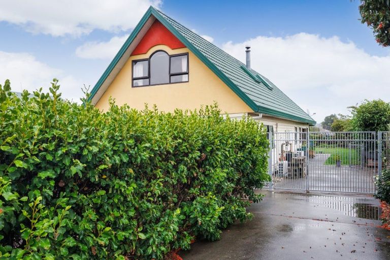 Photo of property in 67 Winchester Street, Ashhurst, 4810