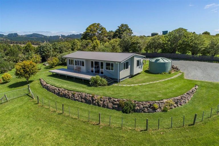 Photo of property in 965 Pataua Road North, Whareora, Whangarei, 0175