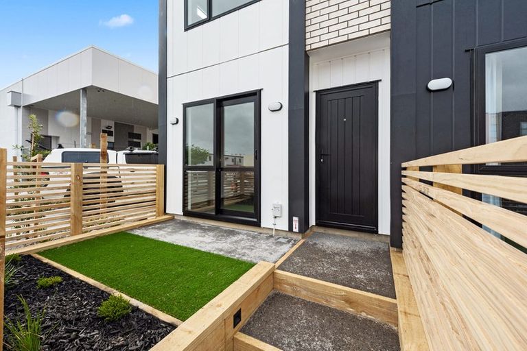Photo of property in 1/1 Vialou Street, Hamilton Central, Hamilton, 3204