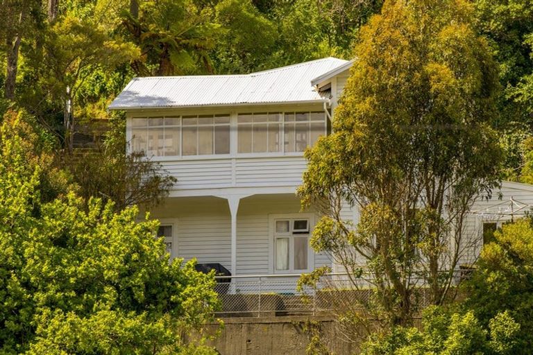 Photo of property in 150 Upland Road, Kelburn, Wellington, 6012