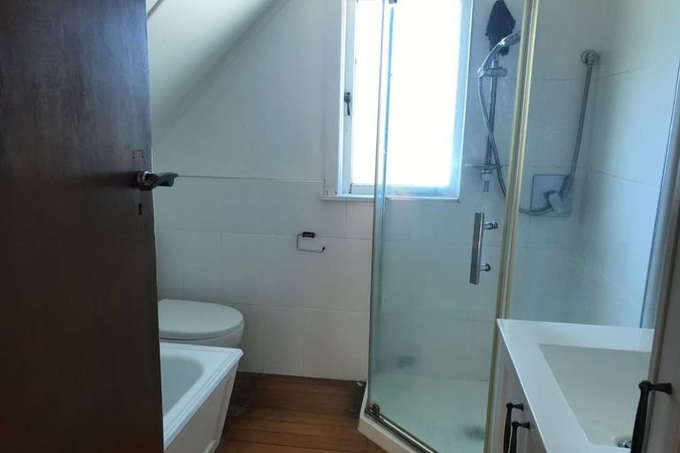 Photo of property in 333 Great South Road, Papakura, 2110