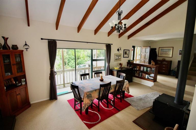 Photo of property in 41 Tarapatiki Drive, Whitianga, 3510