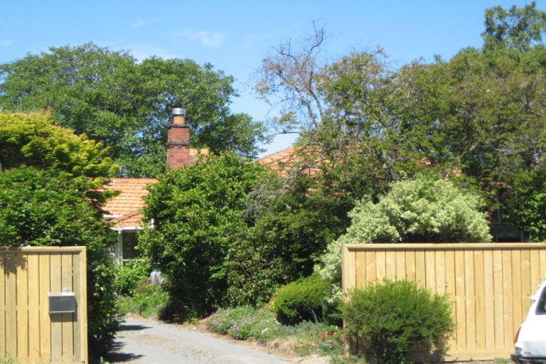 Photo of property in 76 North Parade, Richmond, Christchurch, 8013