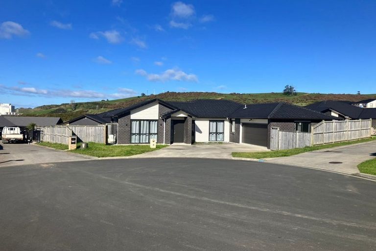 Photo of property in 52 Peacock Place, Pokeno, 2402