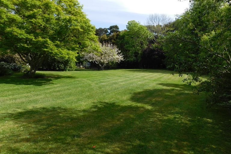 Photo of property in 5 Garden Court, Haruru, 0204