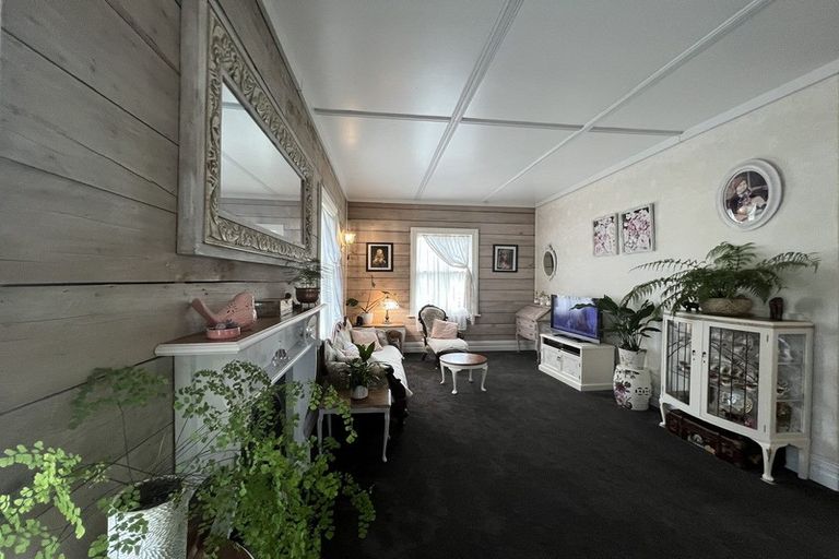 Photo of property in 5 Mania Road, Awakino, Mokau, 4376