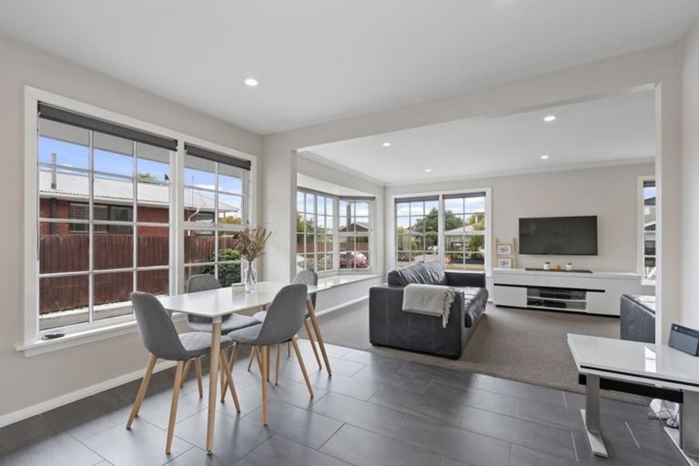 Photo of property in 11 Leo Street, Bishopdale, Christchurch, 8051