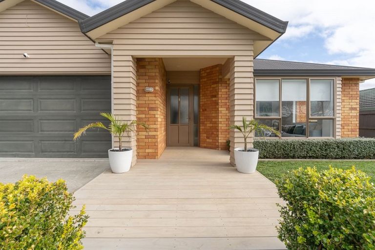 Photo of property in 7 Northmeadow Drive, Rototuna, Hamilton, 3210