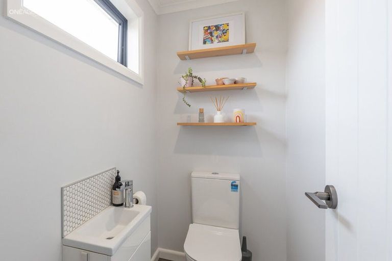 Photo of property in 96 Main North Road, Woodend, 7610