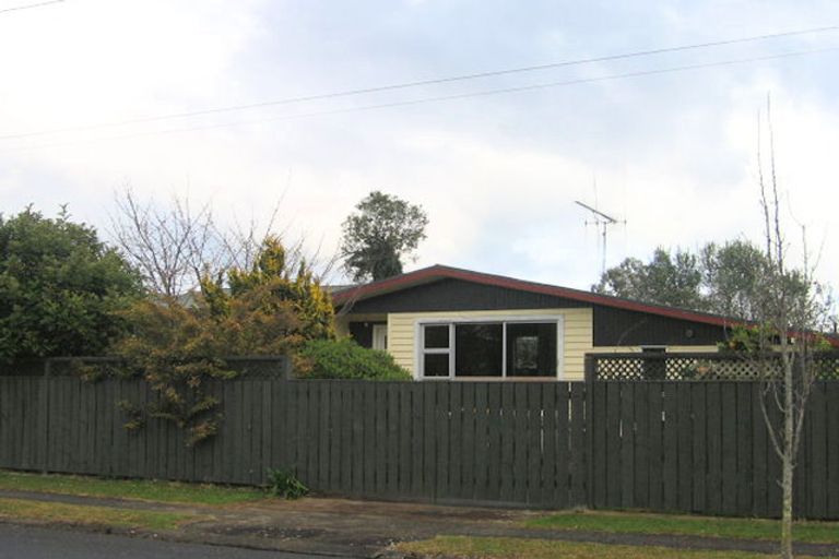 Photo of property in 1 Lancewood Avenue, Melville, Hamilton, 3206