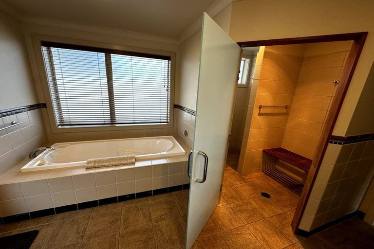 Photo of property in 66 Shelter Drive, Greenhithe, Auckland, 0632