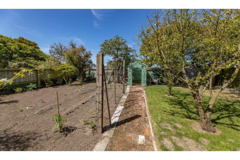 Photo of property in 23 Estuary Road, New Brighton, Christchurch, 8061