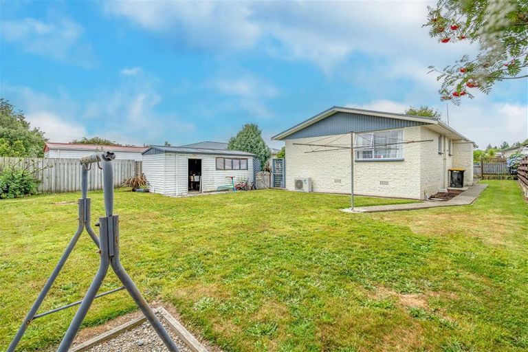 Photo of property in 77 O'byrne Place, Waikiwi, Invercargill, 9810