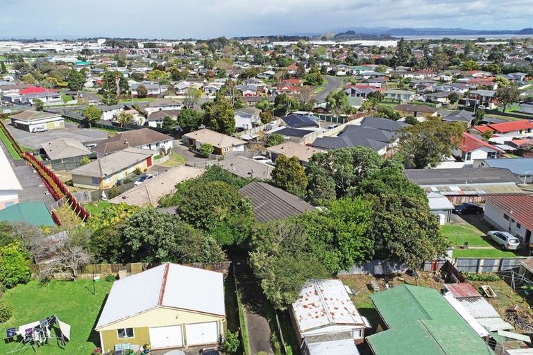 Photo of property in 44 Cape Road, Mangere, Auckland, 2022
