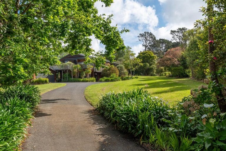 Photo of property in 44 Wintour Road, Waimauku, 0812