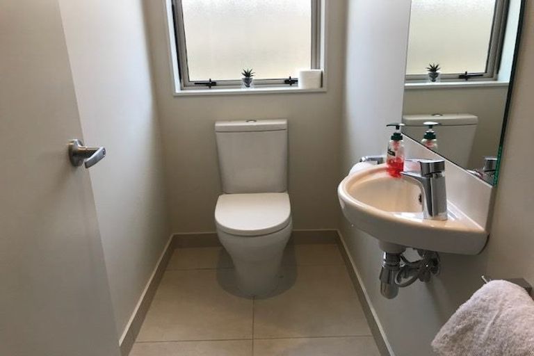 Photo of property in 8 Kaiawa Street, Beachlands, Auckland, 2018