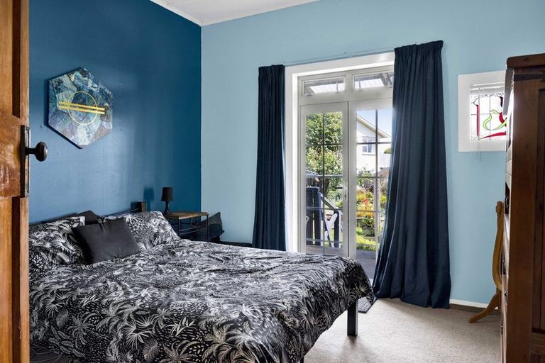 Photo of property in 231 Glover Road, Hawera, 4610