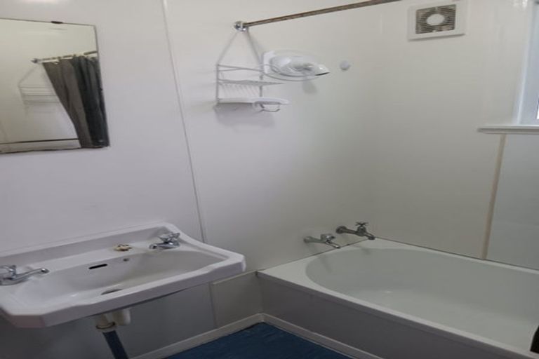 Photo of property in Un-named Building, 511 Queen Street East, Hastings, 4122