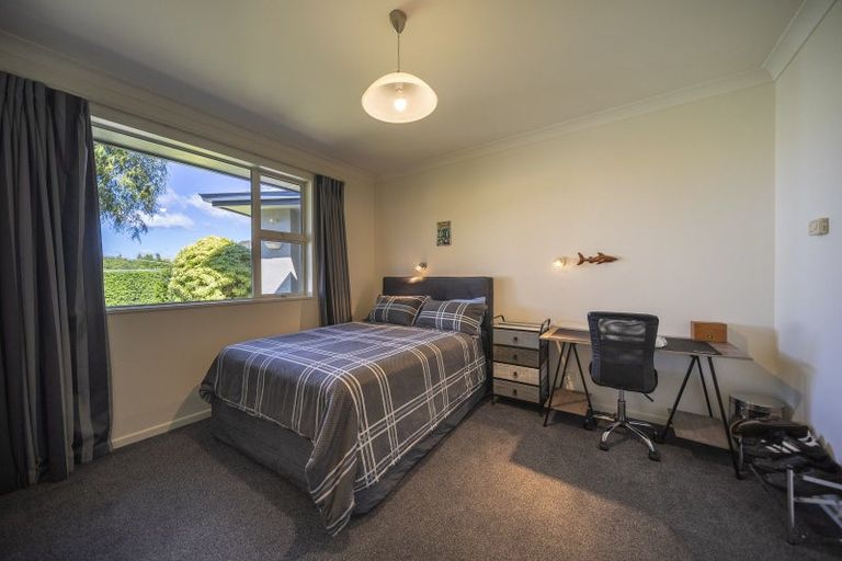 Photo of property in 56 Hawea Place, Te Anau, 9600