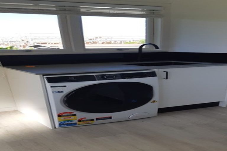 Photo of property in 61 Northboro Road, Belmont, Auckland, 0622