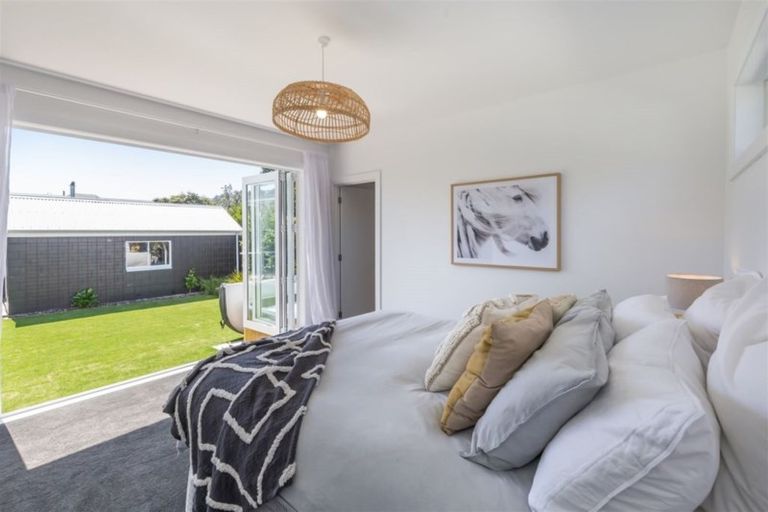 Photo of property in 9 Van Asch Street, Sumner, Christchurch, 8081