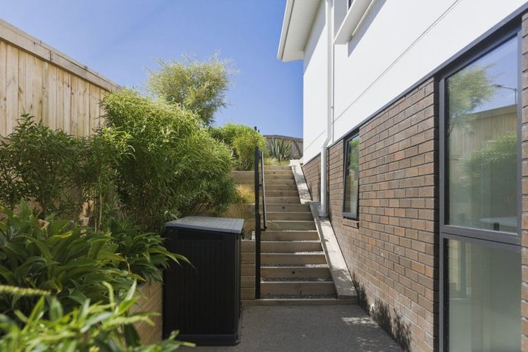 Photo of property in 1 Ara Waione, Omokoroa, 3114