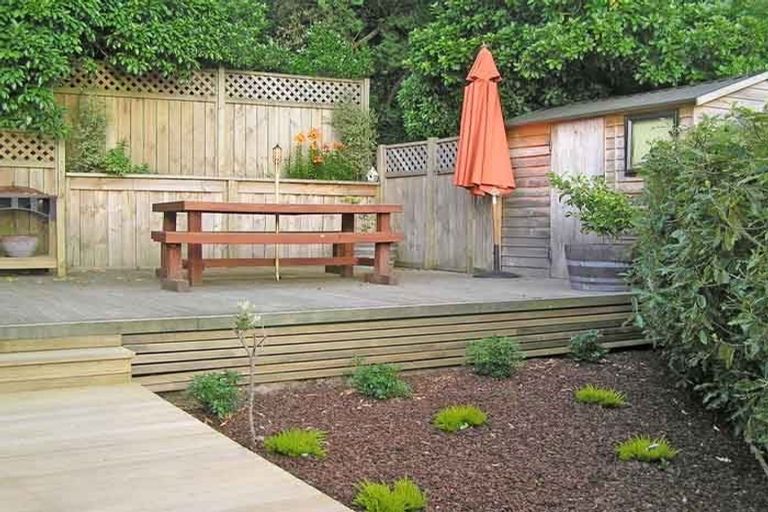 Photo of property in 106 Totara Road, Miramar, Wellington, 6022