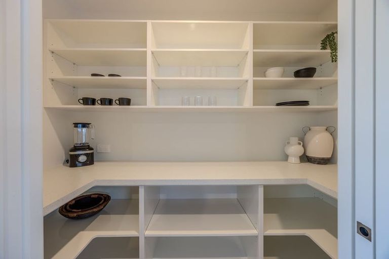 Photo of property in 36 Longview Drive, Lake Hawea, 9382