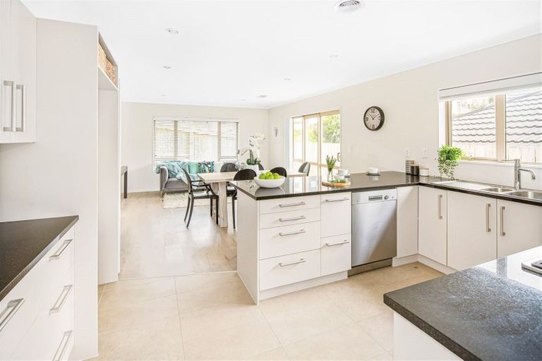 Photo of property in 60 Mauldeth Terrace, Churton Park, Wellington, 6037