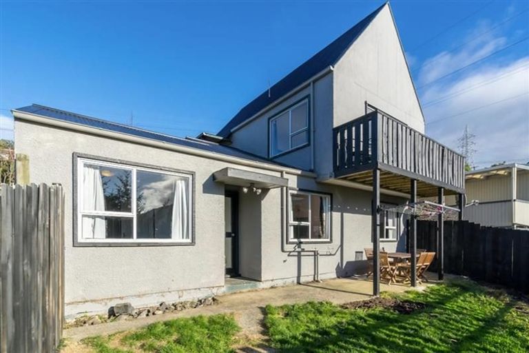 Photo of property in 74 Centennial Avenue, Helensburgh, Dunedin, 9010