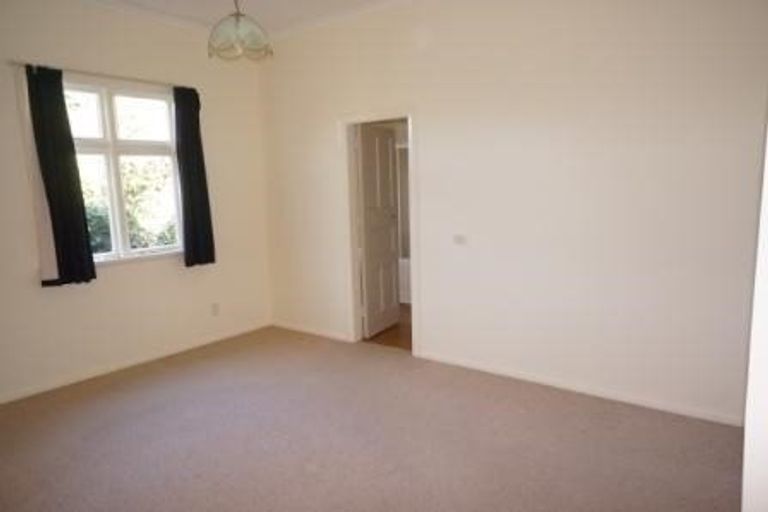 Photo of property in 122 Ashworths Road, Amberley, 7481