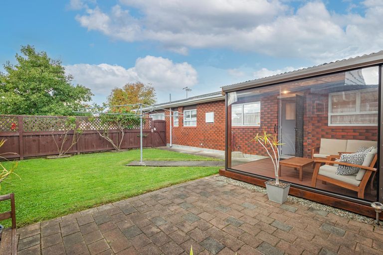 Photo of property in 2 Moyne Avenue, Milson, Palmerston North, 4414