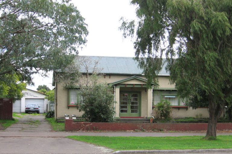 Photo of property in 36-38 Campbell Street, Palmerston North, 4410
