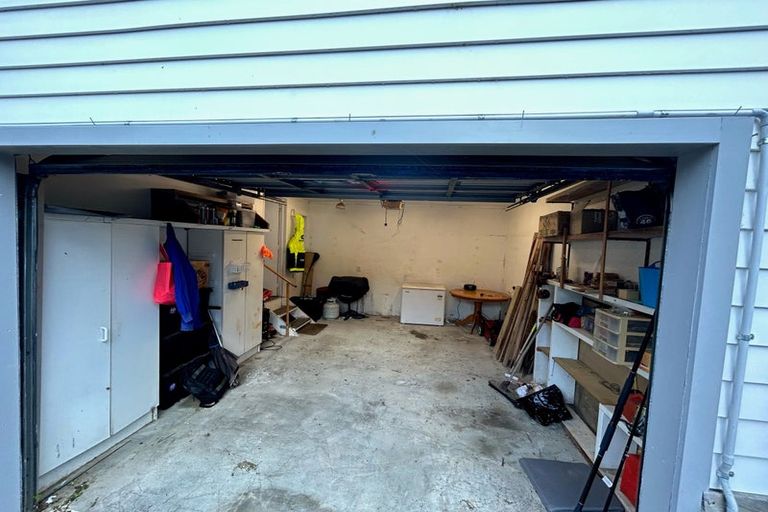 Photo of property in 58 Happy Valley Road, Owhiro Bay, Wellington, 6023